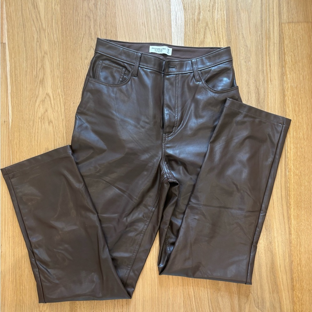 Abercrombie and Fitch High Rise 90’s Relaxed Vegan Leather Pant